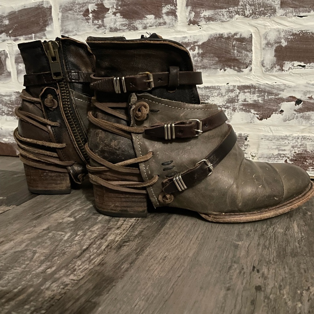 Freebird by Steven Distressed Gray Brown Leather Buckle Ankle Booties